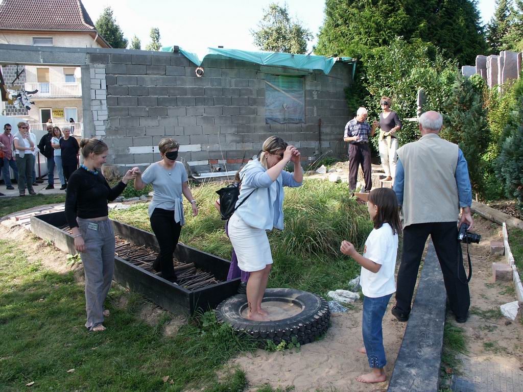 Mutig mu&szlig; man nicht sein. Nur offen...